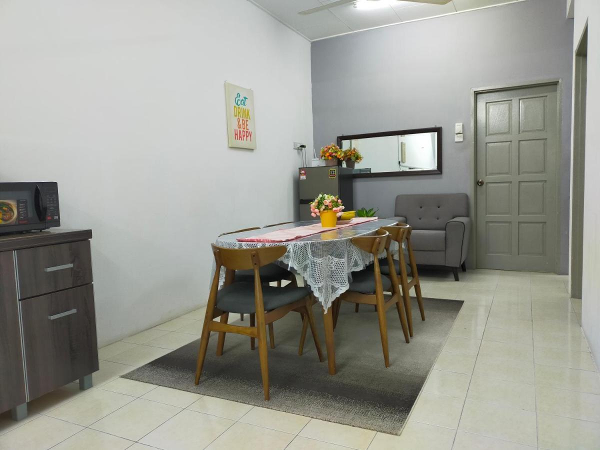 D'Port Dicksonmuslimonly Homestay Екстер'єр фото