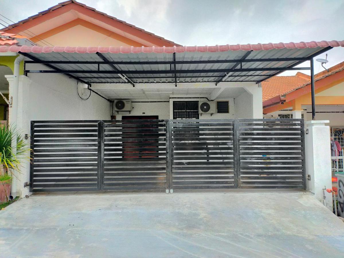 D'Port Dicksonmuslimonly Homestay Екстер'єр фото